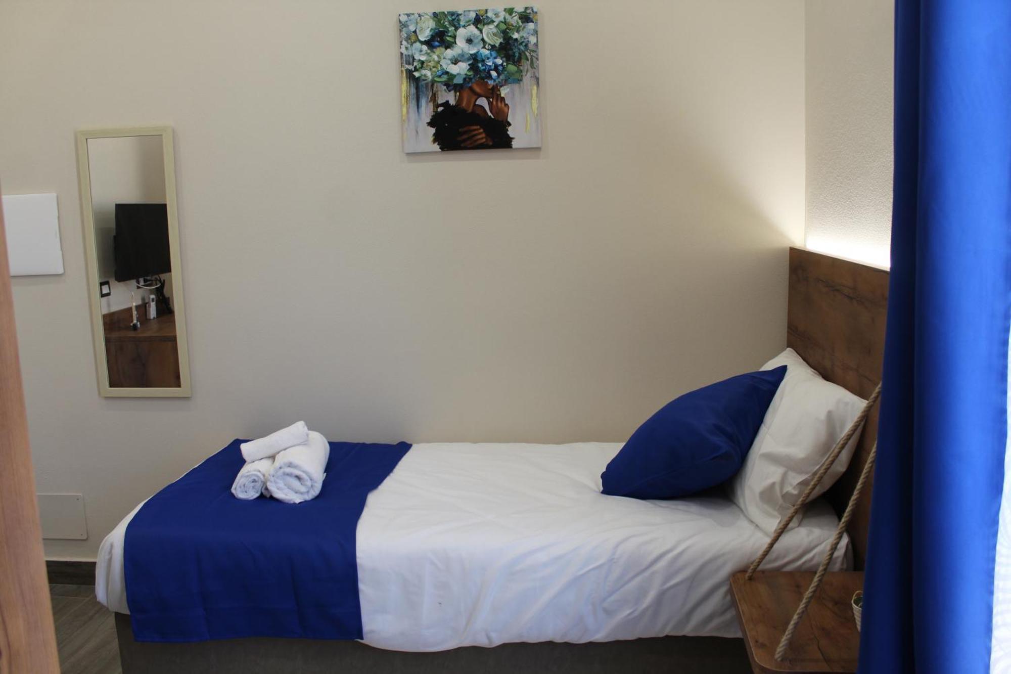 Arsenale Porto Bed & Breakfast Palermo Oda fotoğraf